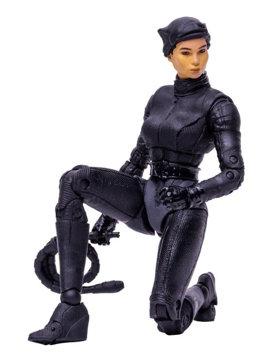 FIGURA SELINA KYLE THE BATMAN MCFARLANE TOYS