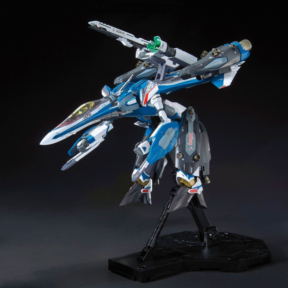 BANDAI MACROSS DELTA 1/72 VF-31J SUPER SIEGFRIED (HAYATE IMMELMANN) - IRION Juguetería - 