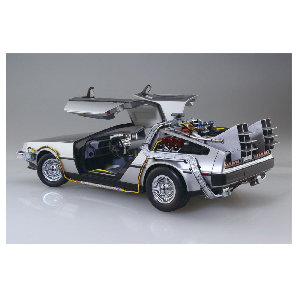 AOSHIMA BACK TO THE FUTURE PART I TIME MACHINE 1/24