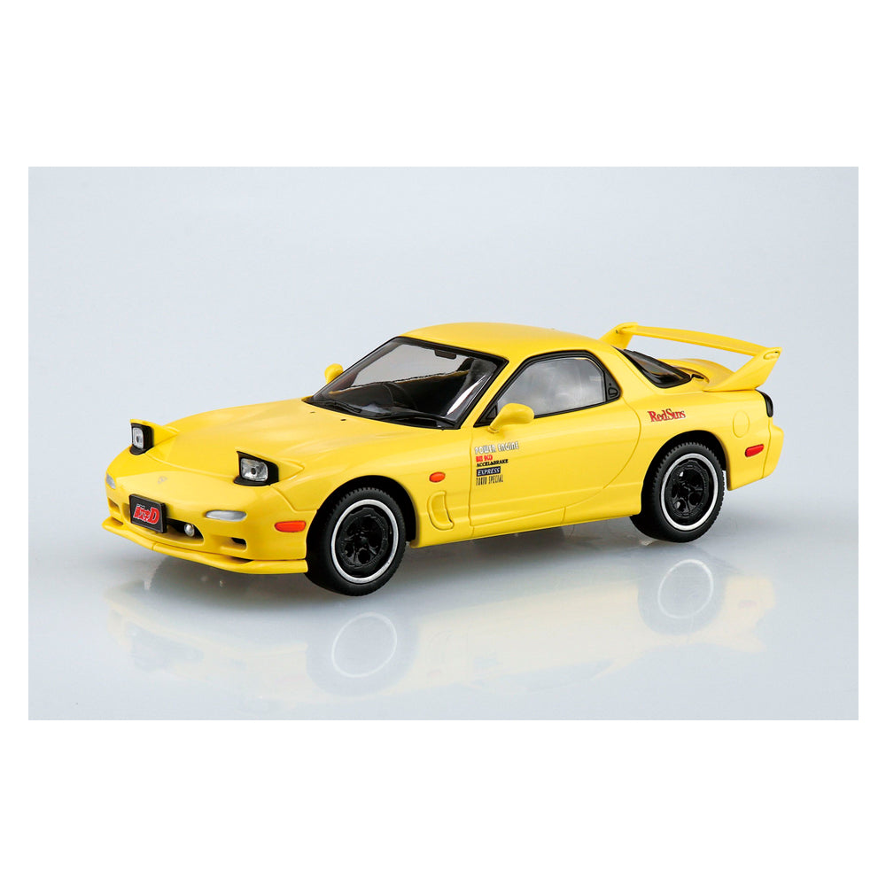 MAQUETA AOSHIMA KEISUKE‘S RX-7 FD INITIAL-D 1/32