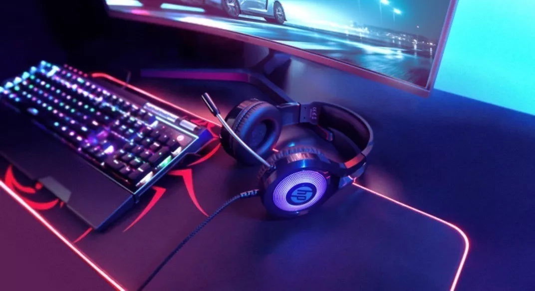 AUDIFONO GAMER STEREO HEADSET DHE-8010 LUZ LED - IRION Juguetería - 