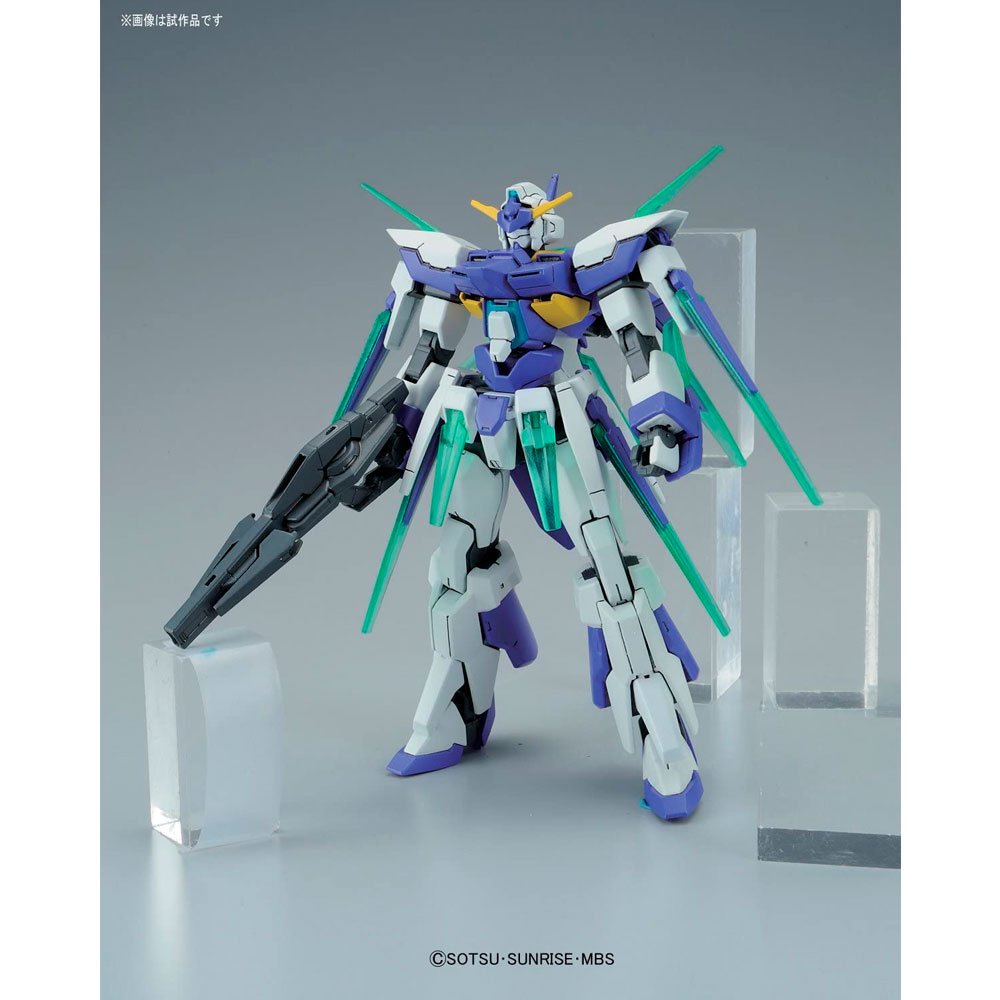 BANDAI HG MOBILE SUIT GUNDAM AGE-FX - IRION Juguetería - 