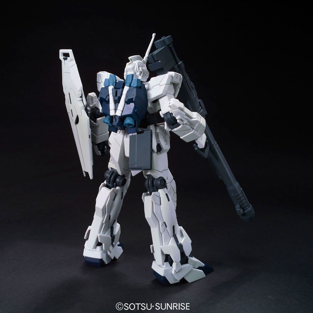 BANDAI HG MOBILE SUIT RX-0 UNICORN GUNDAM UNICORN MODE - IRION Juguetería - 