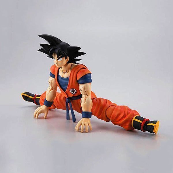 BANDAI MG FIGURE-RISE SON GOKU - IRION Juguetería - 