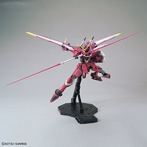 BANDAI MG MOBILE JUSTICE GUNDAM VER.2.0 - IRION Juguetería - 