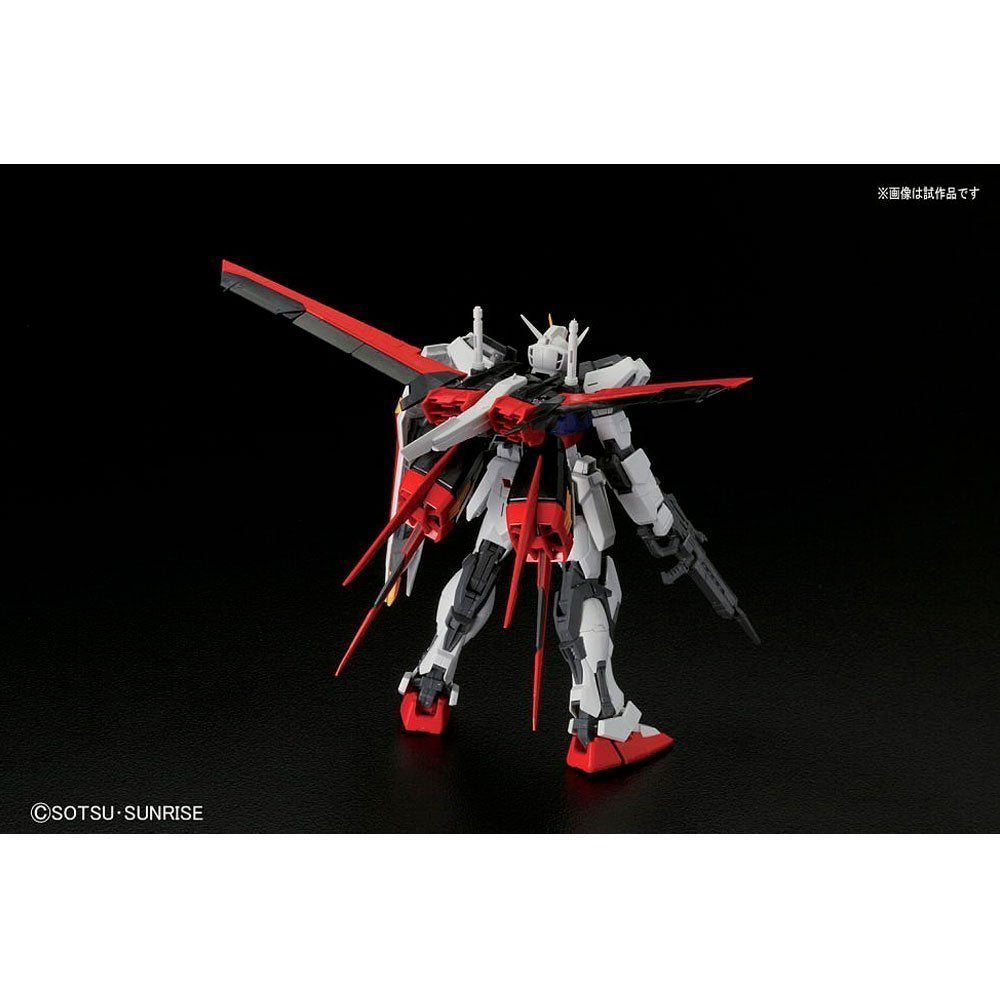 BANDAI MG MOBILE SUIT AILE STRIKE GUNDAM VER. RM - IRION Juguetería - 