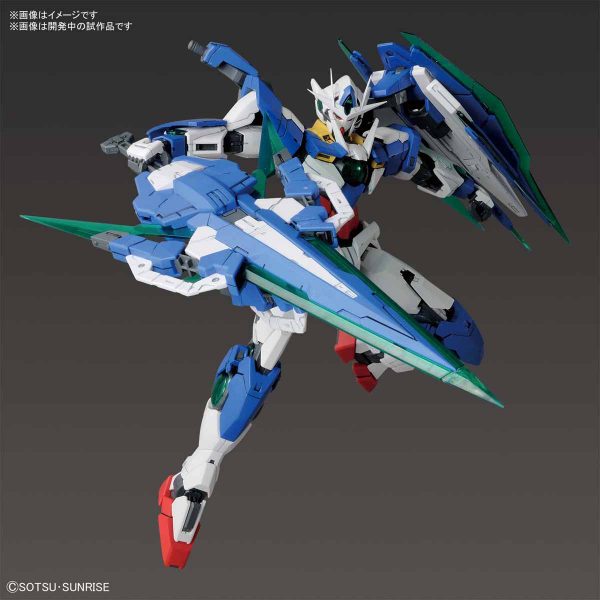 BANDAI MG MOBILE SUIT GUNDAM 00 QAN[T] FULL SABER - IRION Juguetería - 