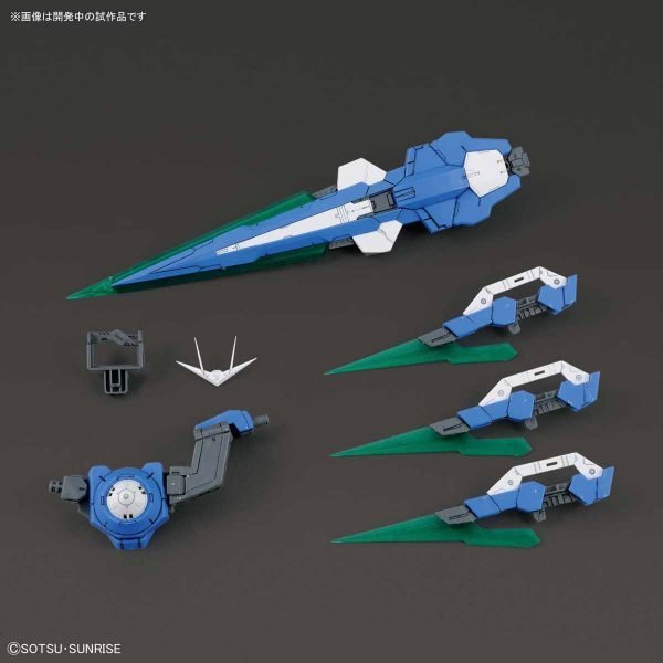 BANDAI MG MOBILE SUIT GUNDAM 00 QAN[T] FULL SABER - IRION Juguetería - 