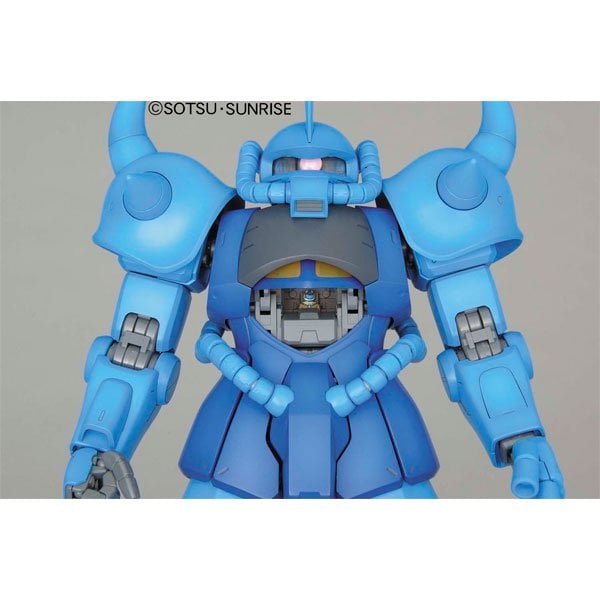BANDAI MG MOBILE SUIT MS-07B GOUF – IRION Juguetería