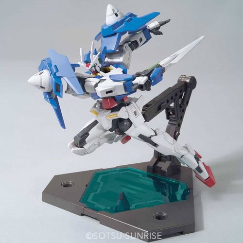 BANDAI MOBILE SUIT GUNDAM 00 DIVER HG (1:144) - IRION Juguetería - 
