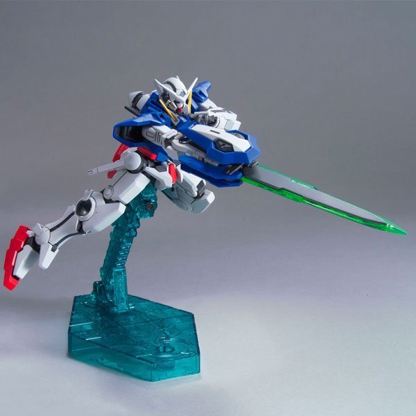 BANDAI MOBILE SUIT GUNDAM EXIA REPAIR II HG (1:144) - IRION Juguetería - 