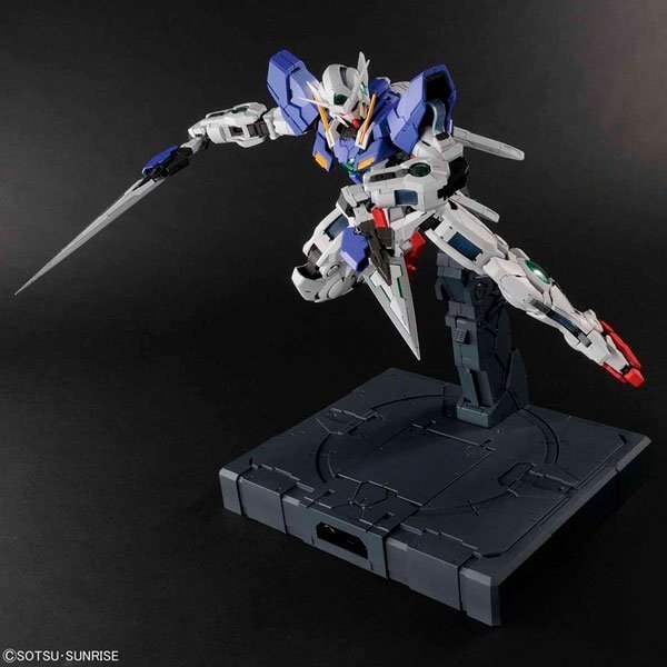 BANDAI PG MOBILE SUIT GUNDAM EXIA - IRION Juguetería - 