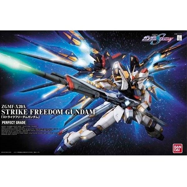 BANDAI PG MOBILE SUIT STRIKE FREEDOM GUNDAM ZGMF-X20A - IRION Juguetería - 