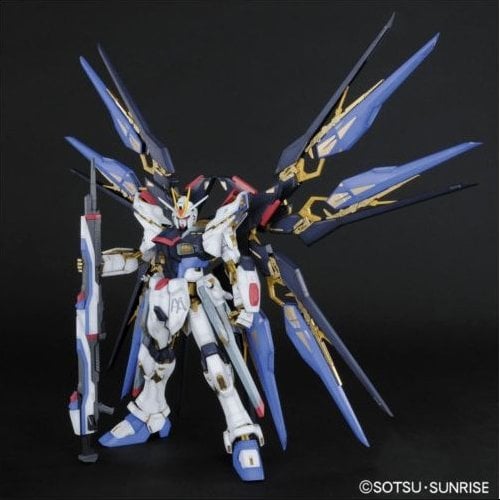 BANDAI PG MOBILE SUIT STRIKE FREEDOM GUNDAM ZGMF-X20A - IRION Juguetería - 
