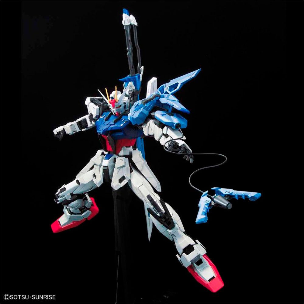 BANDAI PG PERFECT STRIKE GUNDAM - IRION Juguetería - 