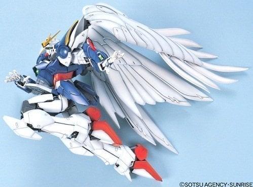 BANDAI PG WING GUNDAM ZERO CUSTOM - IRION Juguetería - 