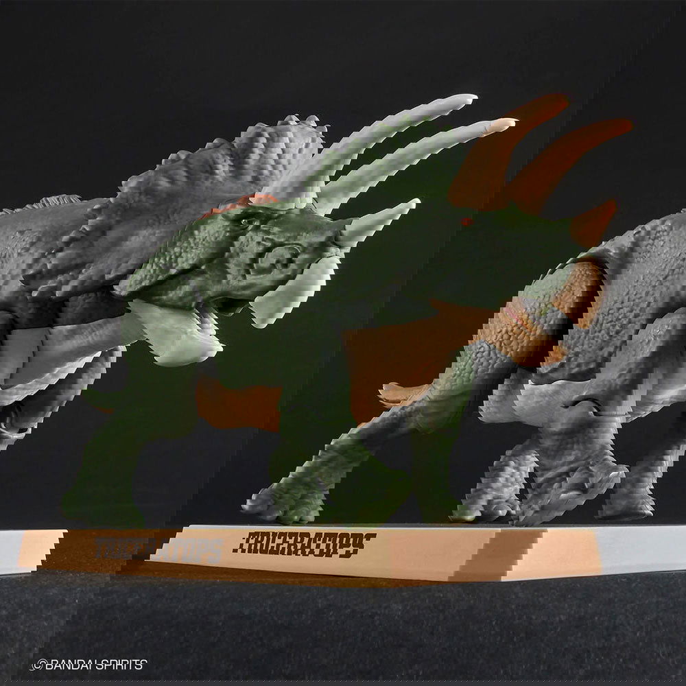 BANDAI PLANNOSAURUS TRICERATOPS - IRION Juguetería - 