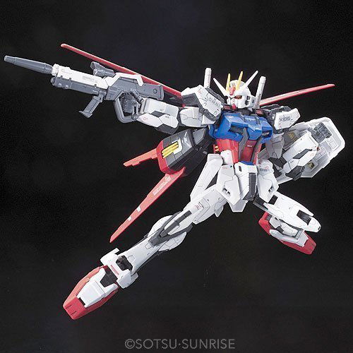 BANDAI RG MOBILE SUIT AILE STRIKE GUNDAM - IRION Juguetería - 