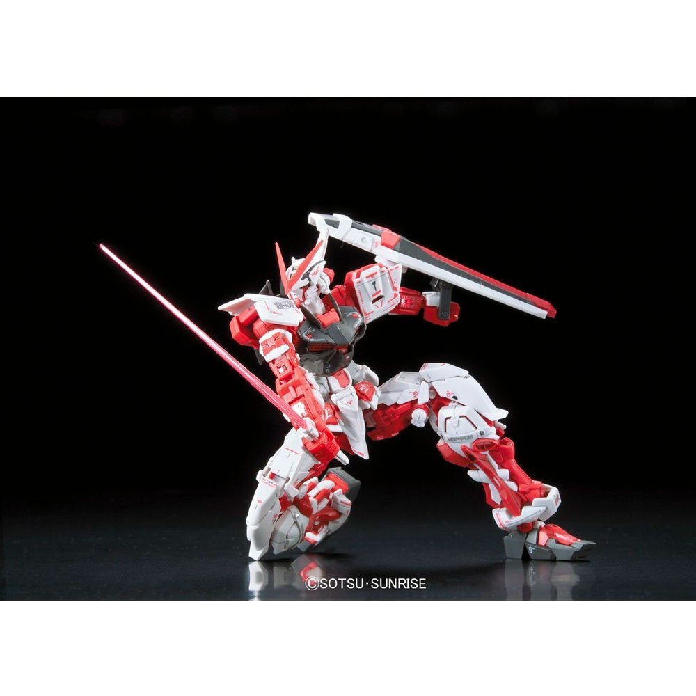 BANDAI RG MOBILE SUIT GUNDAM ASTRAY RED FRAME - IRION Juguetería - 