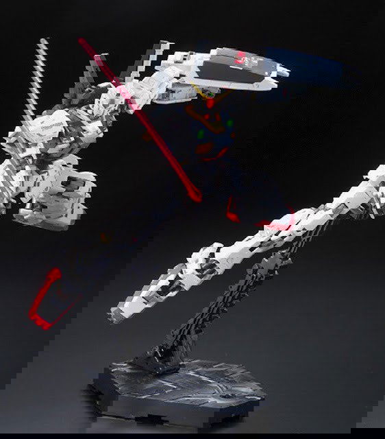 BANDAI RG MOBILE SUIT GUNDAM MK-II A.E.U.G. - IRION Juguetería - 
