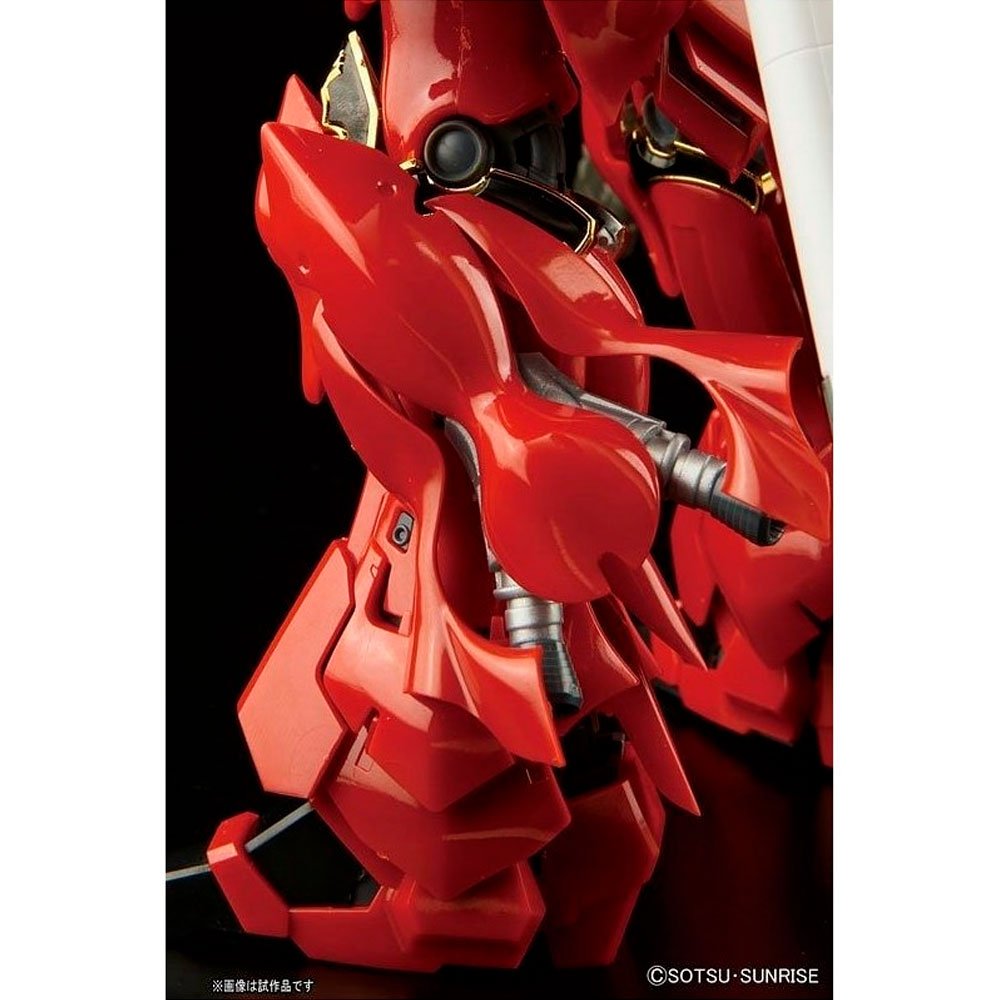 BANDAI RG MOBILE SUIT SINANJU - IRION Juguetería - 