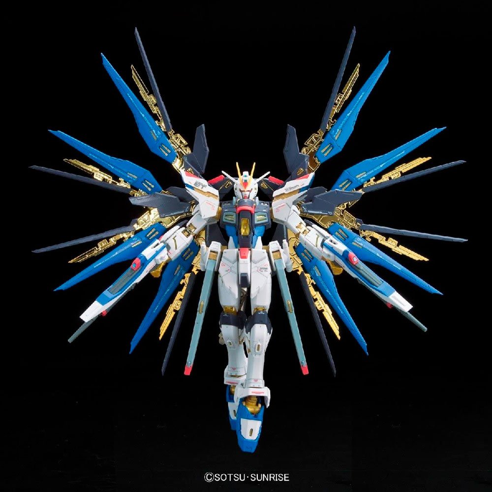 BANDAI RG MOBILE SUIT STRIKE FREEDOM GUNDAM - IRION Juguetería - 
