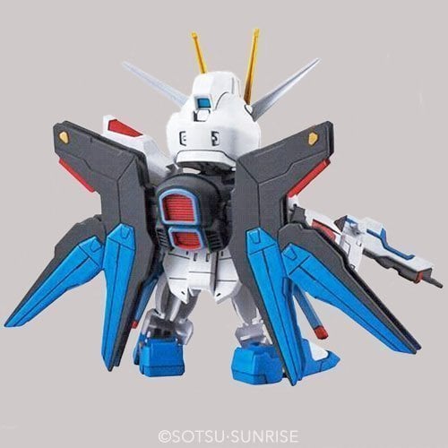 BANDAI SD GUNDAM EX-STANDARD 006 STRIKE FREEDOM GUNDAM - IRION Juguetería - 