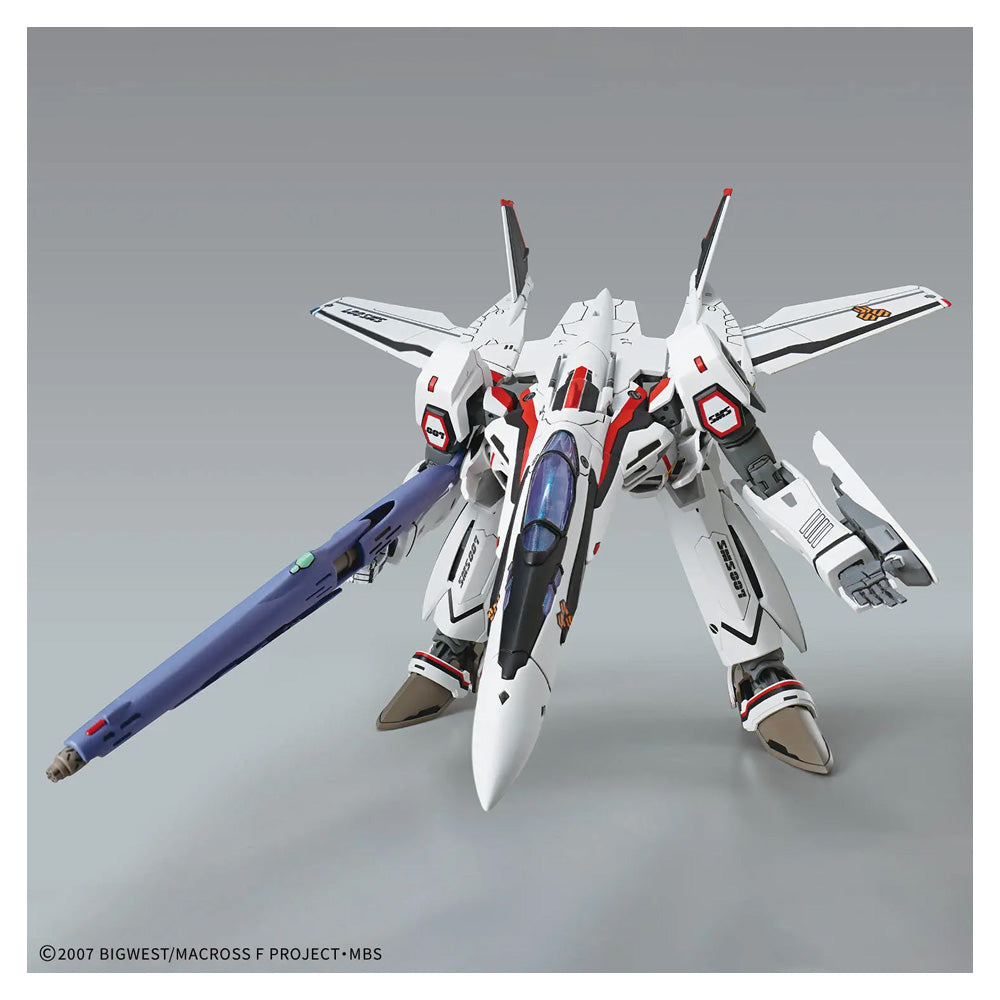 BANDAI 1/100 HG MACROSS VF-25F MESSIAH VALKYRIE (ALTO SAOTOME'S)