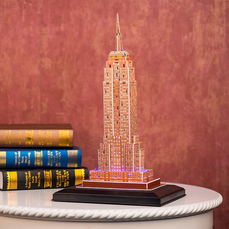 CUBICFUN PUZZLE 3D EMPIRE STATE LED (38 PIEZAS) - IRION Juguetería - 