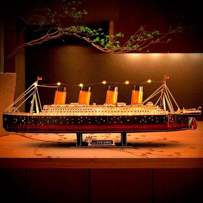 CUBICFUN PUZZLE 3D TITANIC LED (266 PIEZAS) - IRION Juguetería - 