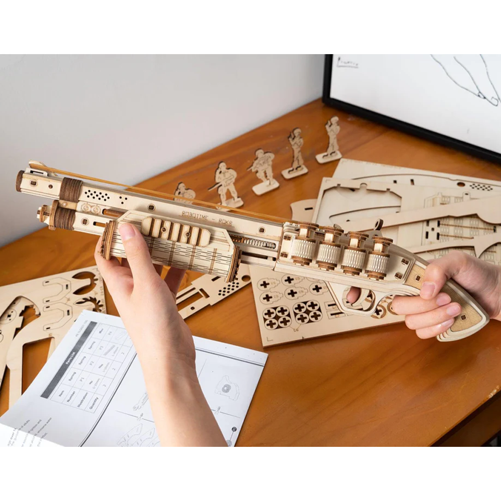 ESCOPETA DE MADERA TERMINATOR M870 ARMABLE PUZZLE 3D | ROBOTIME - IRION Juguetería - 