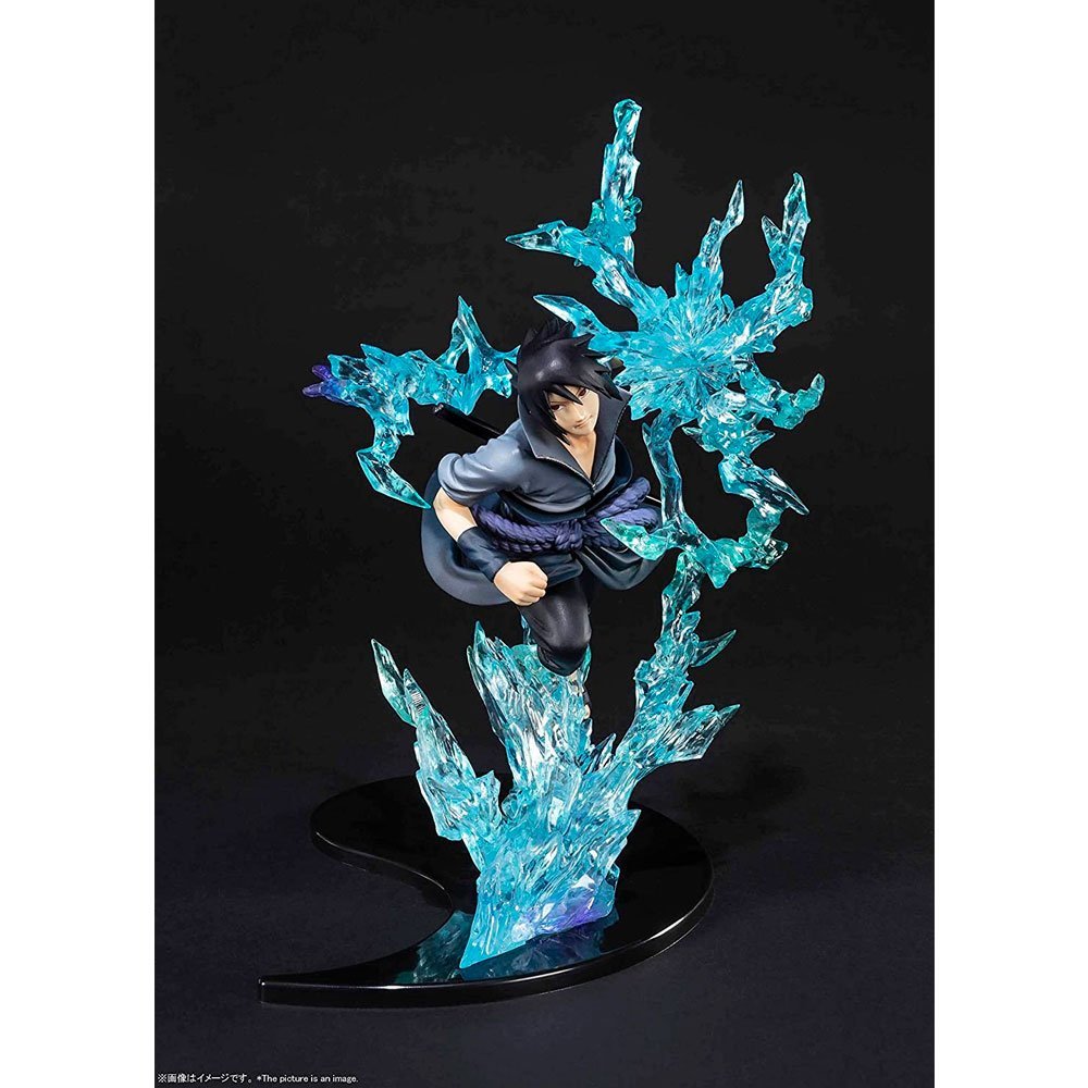 FIGUARTS ZERO SASUKE UCHIHA - SHIPPUDEN - KIZUNA RELATION - IRION Juguetería - 