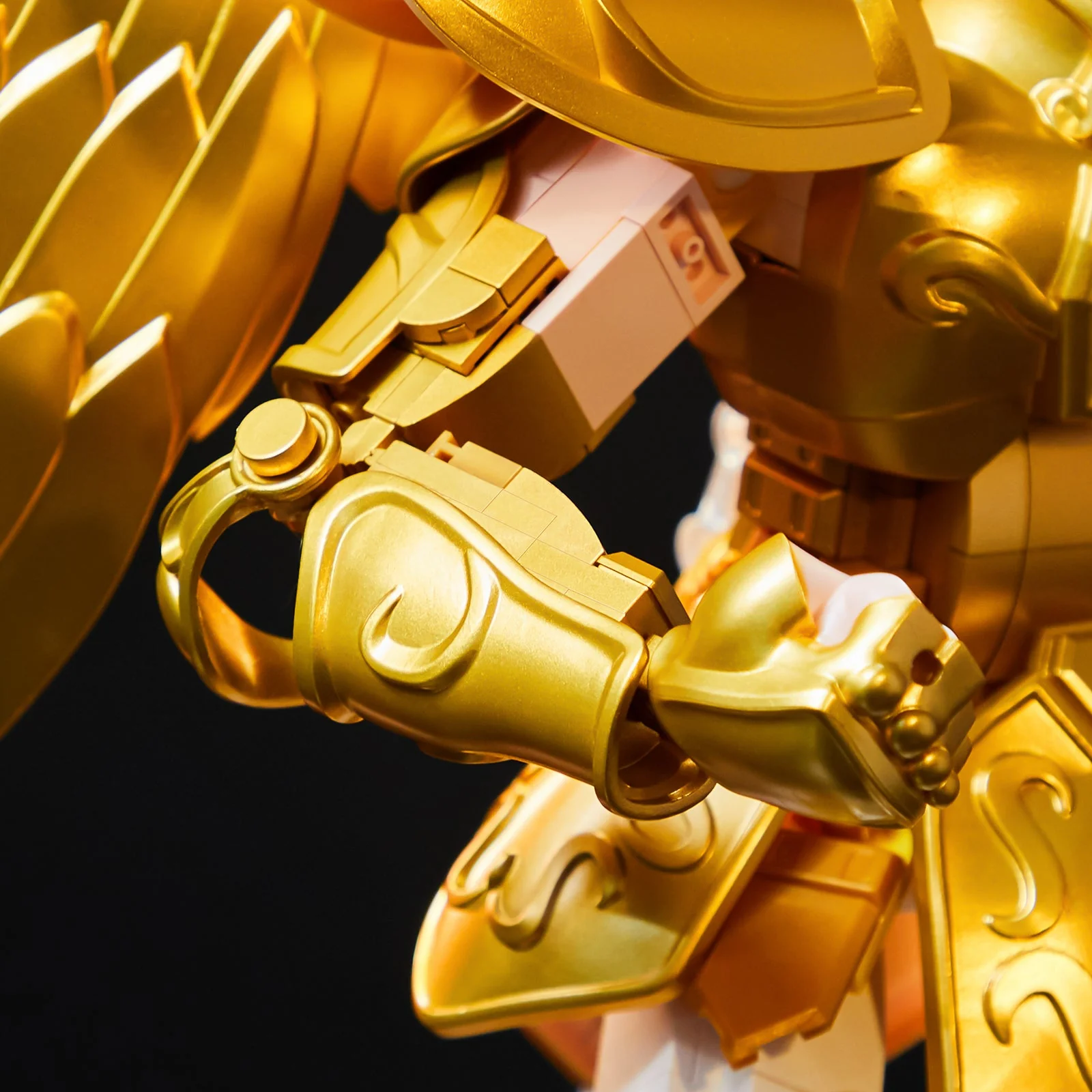 FIGURA AIOROS DE SAGITARIO SAINT SEIYA - PANTASY - IRION Juguetería - 