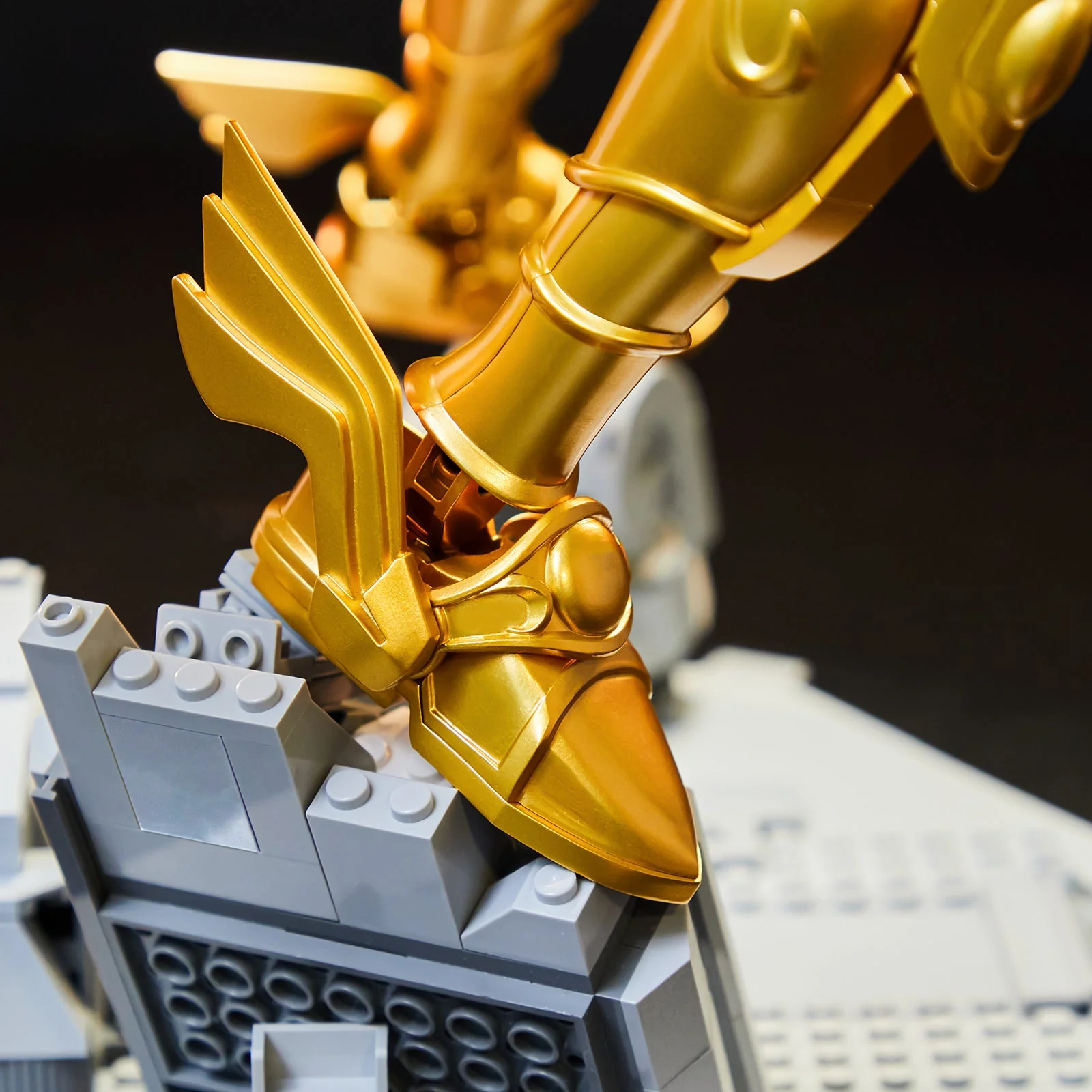 FIGURA AIOROS DE SAGITARIO SAINT SEIYA - PANTASY - IRION Juguetería - 