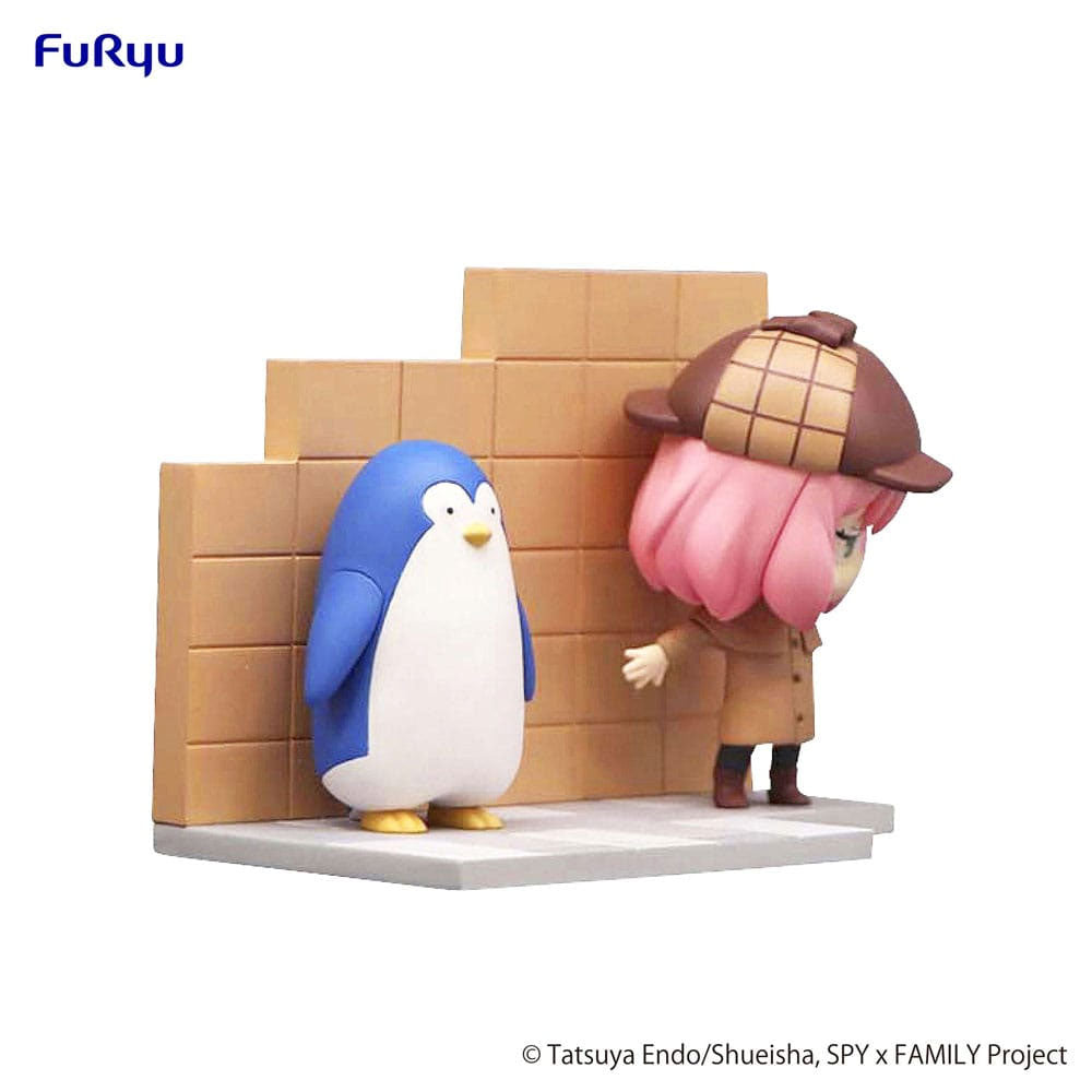 FIGURA ANYA & PENGUIN - IRION Juguetería - 