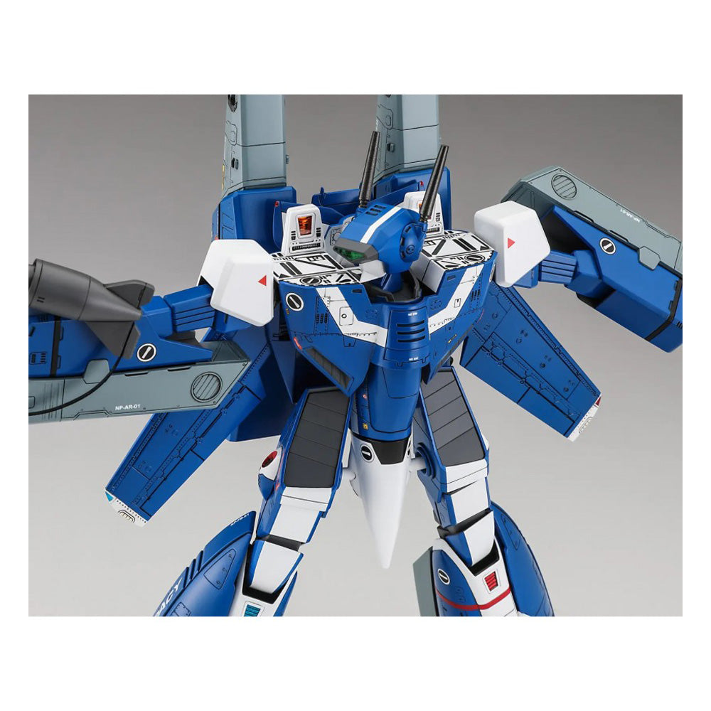 HASEGAWA 1/72 MACROSS VF-1J SUPER BATTROID VALKYRIE MAX