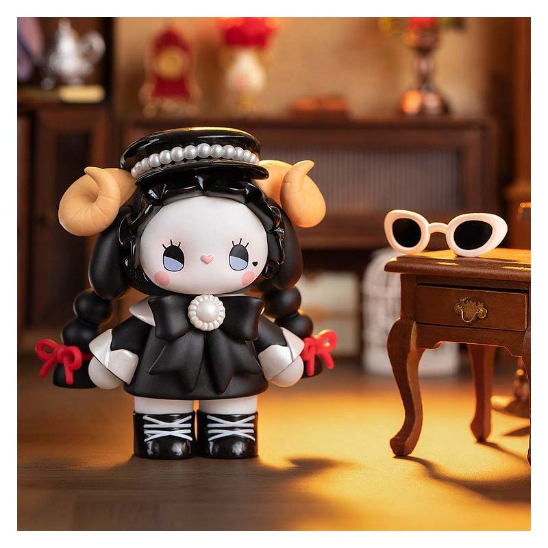 FIGURAS FOREST POETRY PARTY BLIND BOX LUCKY EMMA