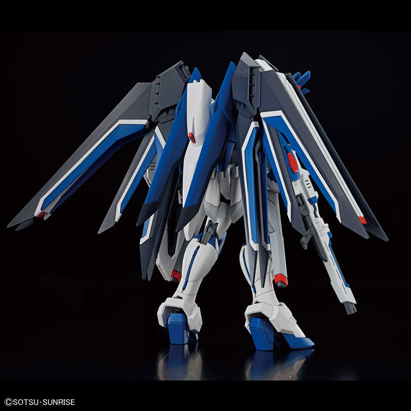 BANDAI HG RISING FREEDOM GUNDAM