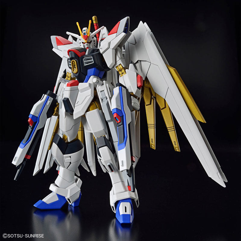BANDAI HG MIGHTY STRIKE FREEDOM GUNDAM