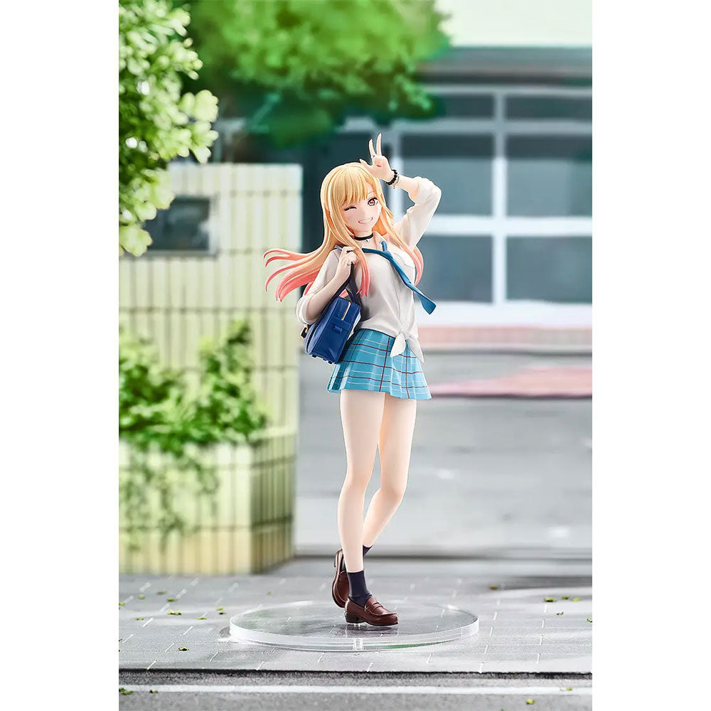 FIGURA POP UP PARADE MARIN KITAGAWA