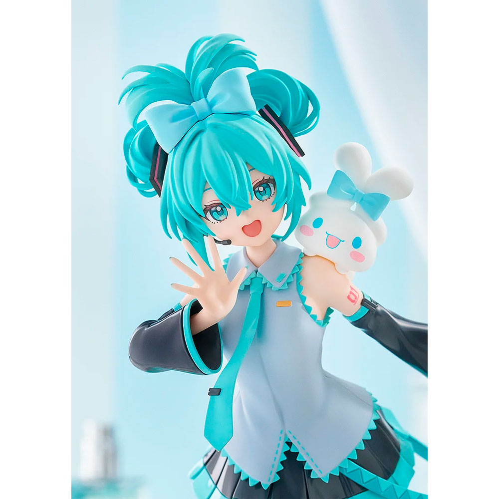 FIGURA POP UP PARADE HATSUNE MIKU CINNAMOROLL COLLABORATION VER. L