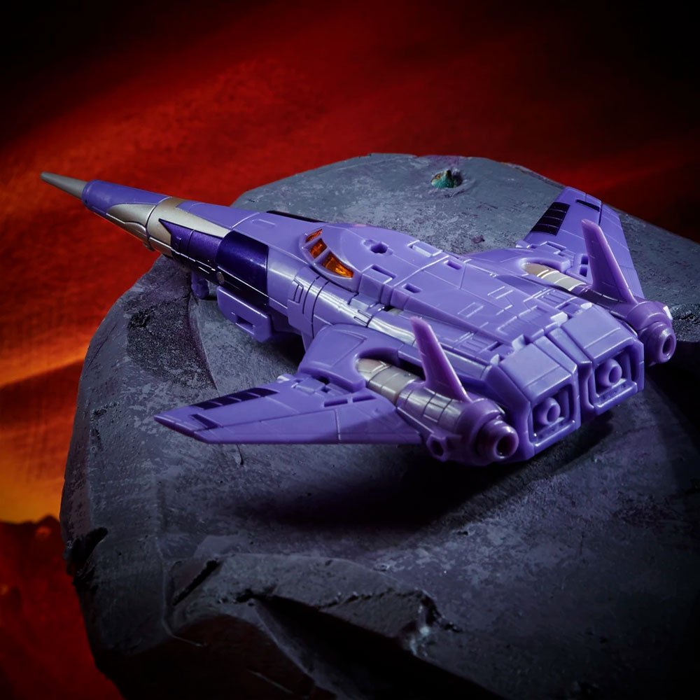 TRANSFORMERS KINGDOM WAR FOR CYBERTRON TRIOLOGY VOYAGER CLASS CYCLONUS