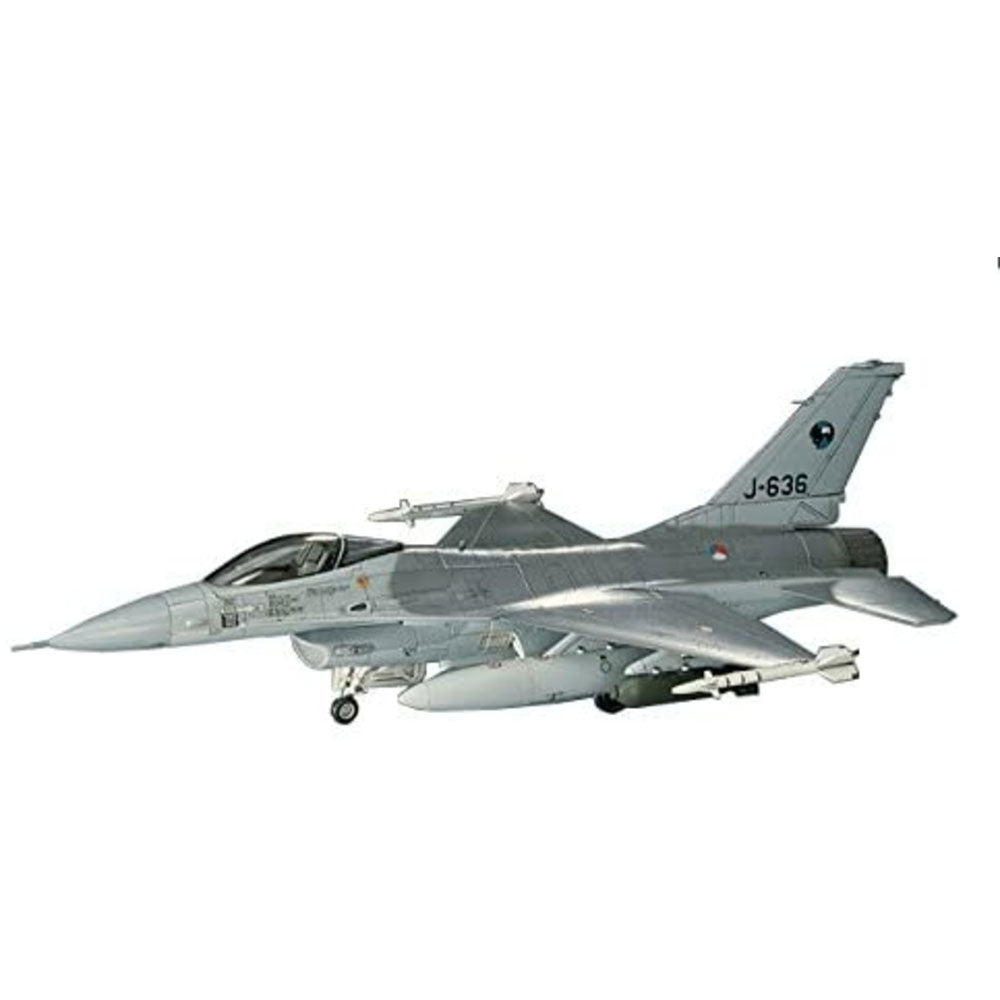 HASEGAWA 1/72 F-16A PLUS FIGHTING FALCON