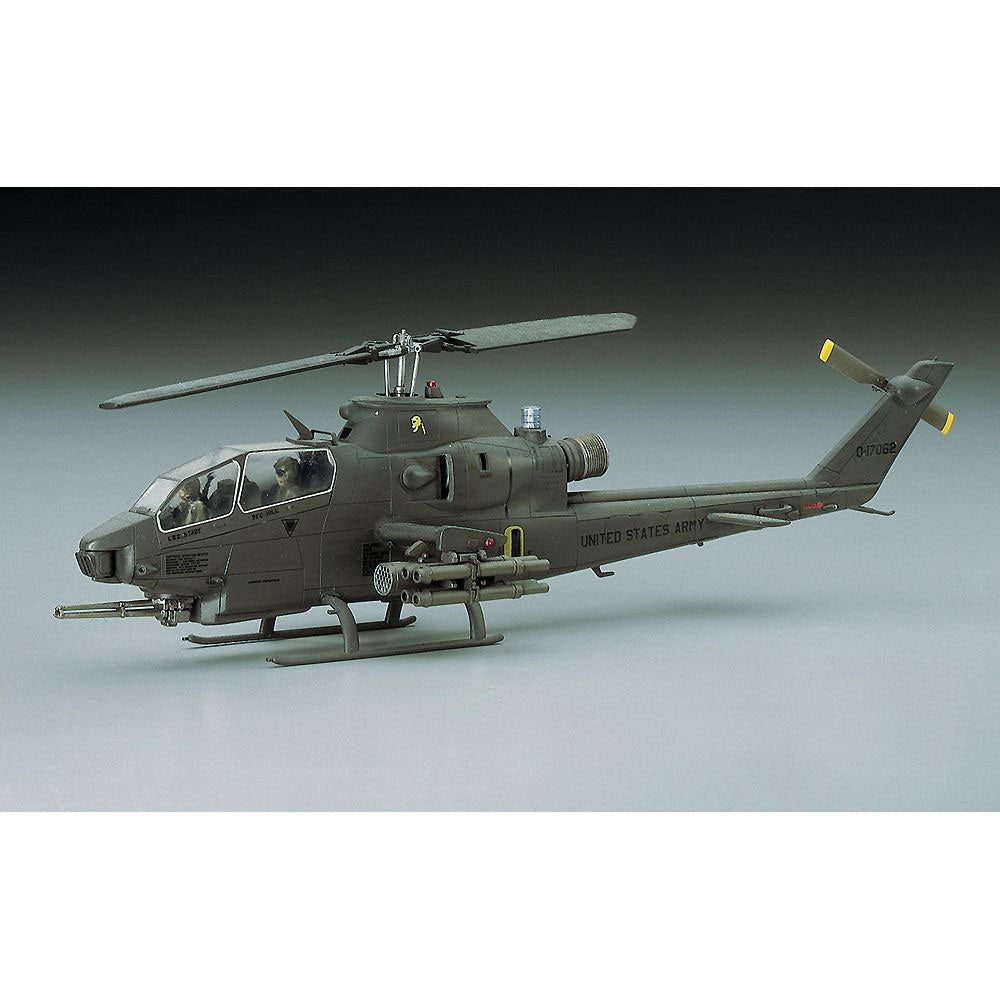 HASEGAWA 1/72 AH-1S COBRA CHOPPER US ARMY