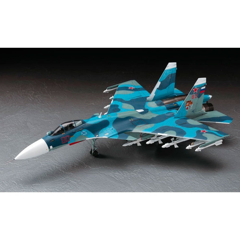 HASEGAWA 1/72 SU-33 FLANKER D