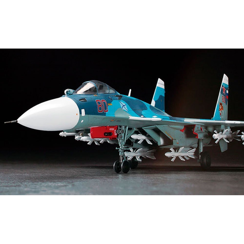 HASEGAWA 1/72 SU-33 FLANKER D