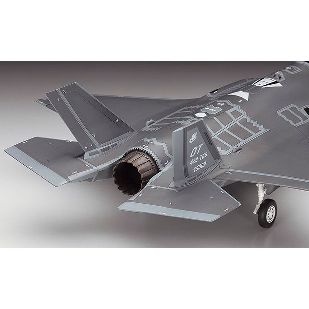 HASEGAWA 1/72 F-35A LIGHTNING II