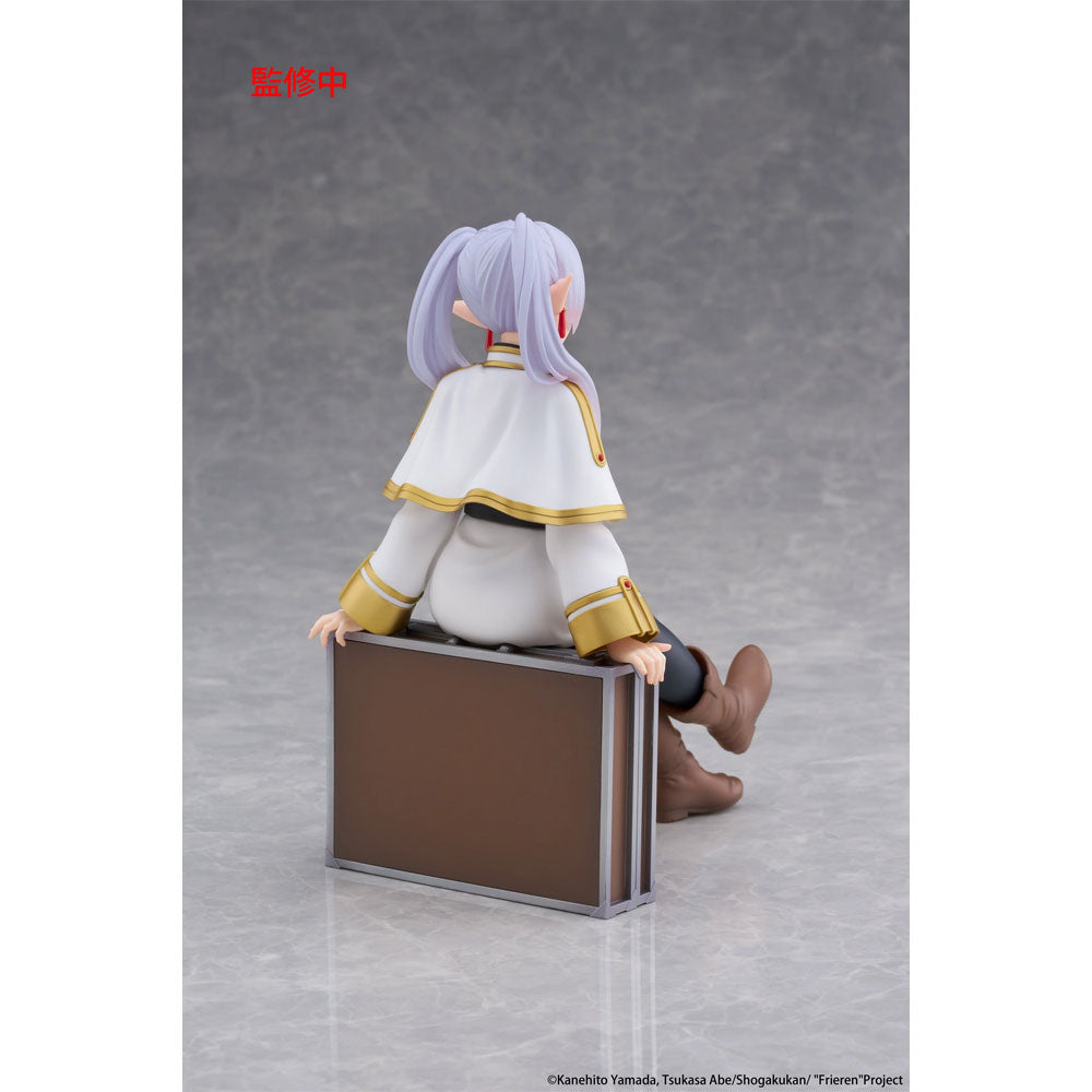 FIGURA DESKTOP CUTE FIGURE FRIEREN TRUNK CASE VER.